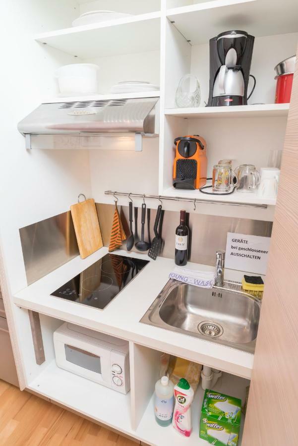 Tiny Hideaway Appartement Wenen Buitenkant foto